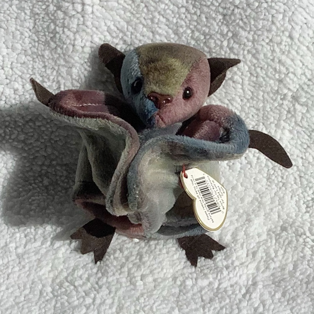 Cutest bat beanie baby!!